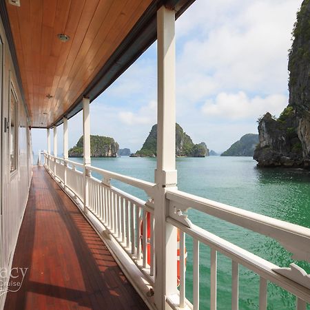 Halong Legacy Cruise Hotel Ха Лонг Екстериор снимка